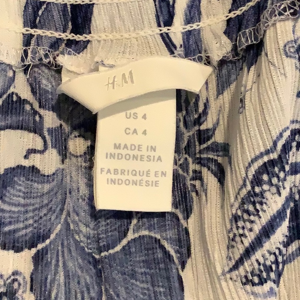 H&M Floral Off the Shoulder Top 4 - Picture 3 of 5